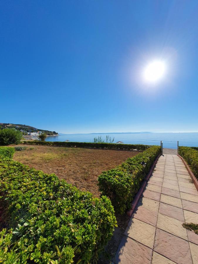 Marine Apartments Venetiko Paralia Agias Foteinis Exterior foto